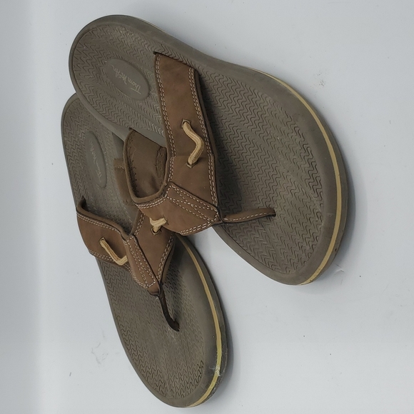 Thom McAn | Shoes | Thom Mcan Mens Flip Flop Sandals Size 2 | Poshmark
